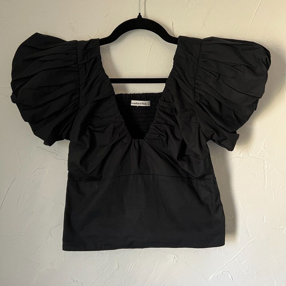 Abercrombie & Fitch Black Puff Sleeve Dramatic Crop Top Smocked Back Coquette S
